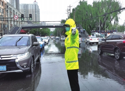 雨情急！多部門聯(lián)動(dòng)疏通保暢