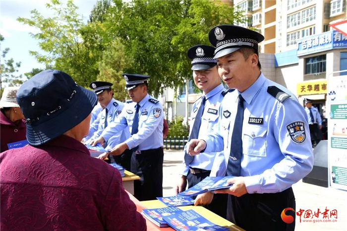 筑牢安全防線(xiàn) 蘭州新區(qū)這個(gè)派出所反詐宣傳很硬核（圖）