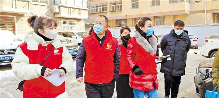 【新春走基層】解決雞毛蒜皮 感受社區(qū)“微幸?！?>
        </a><em>【新春走基層】解決雞毛蒜皮 感受社區(qū)“微幸?！?/em></li>
    <li><a  target=