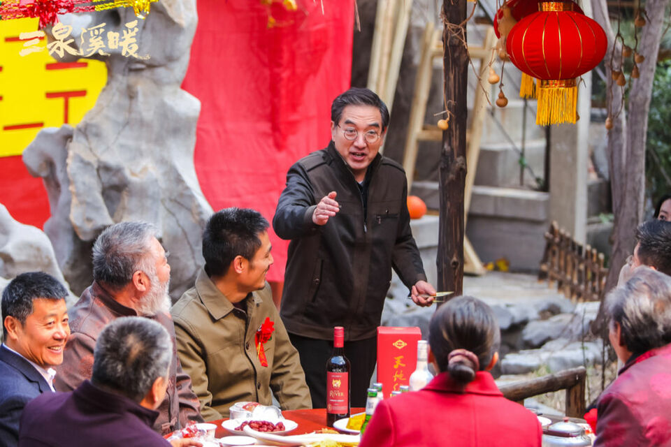 還原鄉(xiāng)味，留住鄉(xiāng)愁，《三泉溪暖》定檔央一