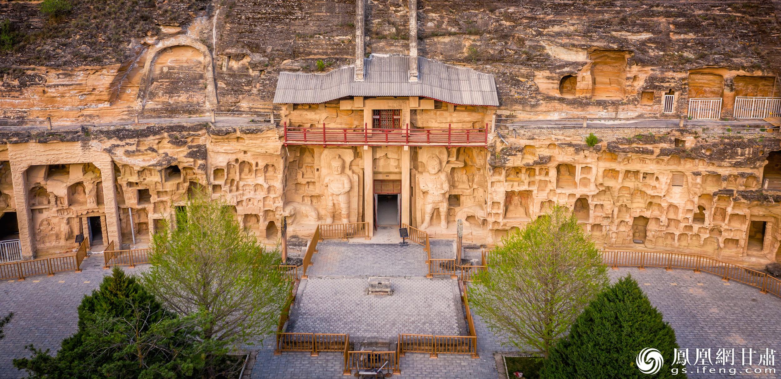 北石窟寺始建于北魏，經(jīng)多個朝代增修形成密集窟龕。北石窟寺文物保護研究所供圖